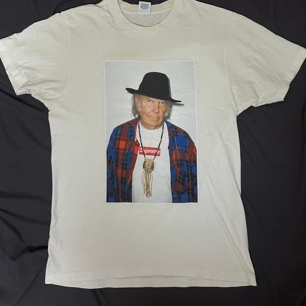 슈프림 닐영 반팔티 L