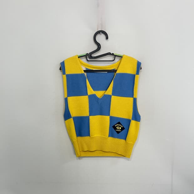 럭키슈에뜨 2022 여성 니트 조끼 F 