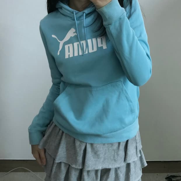 푸마 빅로고 후드티