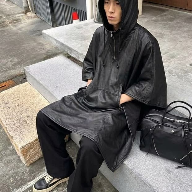 하브 비나르드 / 레더 풀오버 후디판초우