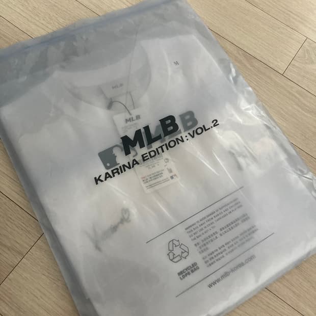 카리나 mlb 세미오버핏 반팔 티셔츠 화이트 m