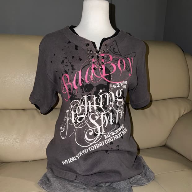 Bad boy layered collar chain point top