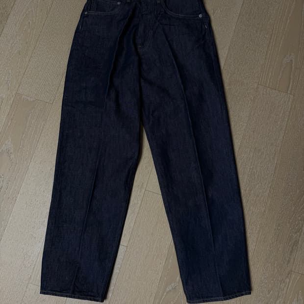 오라리 하드 트위스트 데님 와이드 28