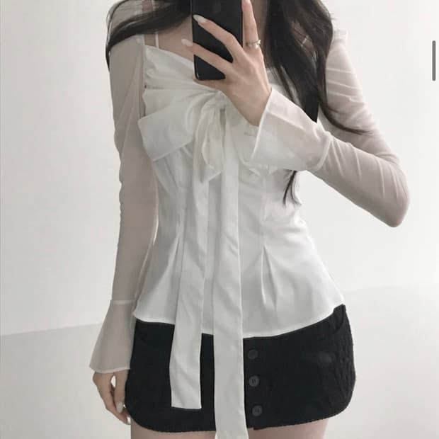 힐다 실키 스완 블라우스 [화이트]