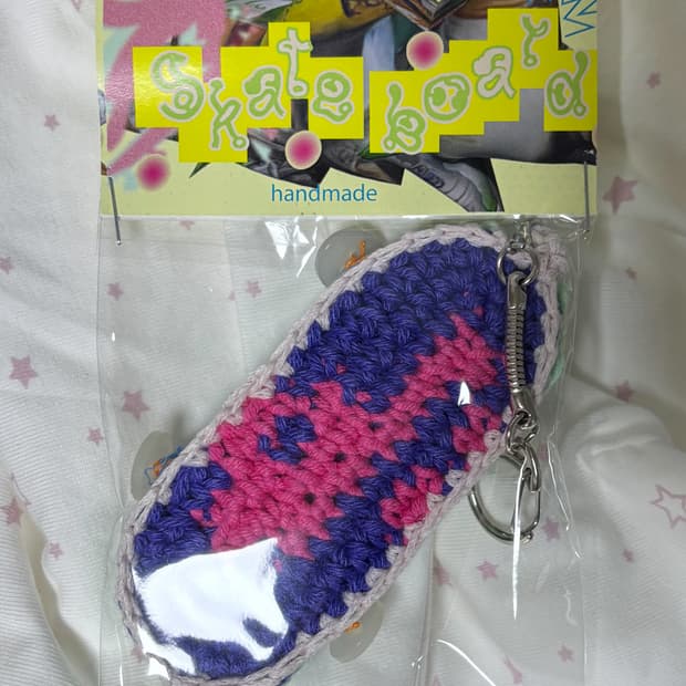 Handmade Skateboard keyring NO.11