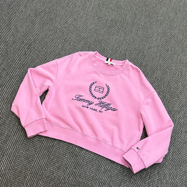 타미힐피거 크롭 맨투맨