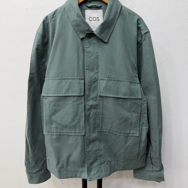 정품) COS 코스 남성 오버핏 포켓 자켓 그린 S