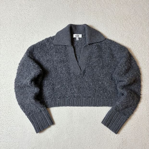 코스 COS 알파카 부클레 크롭 니트 PN7144
