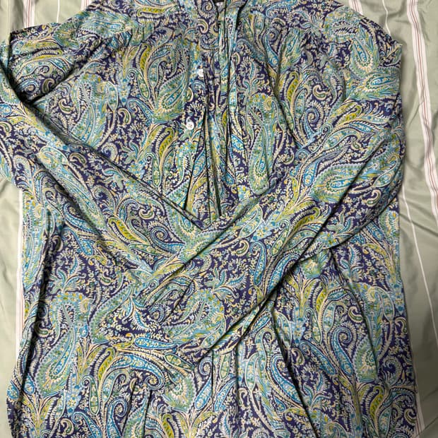 니들스 페이즐리 패턴 리본 셔츠 S (100)