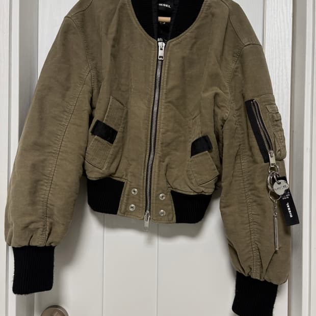 디젤 크롭 봄버 자켓