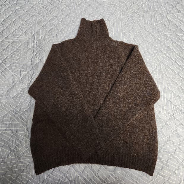 니티드 부클 터틀넥 니트 브라운 L