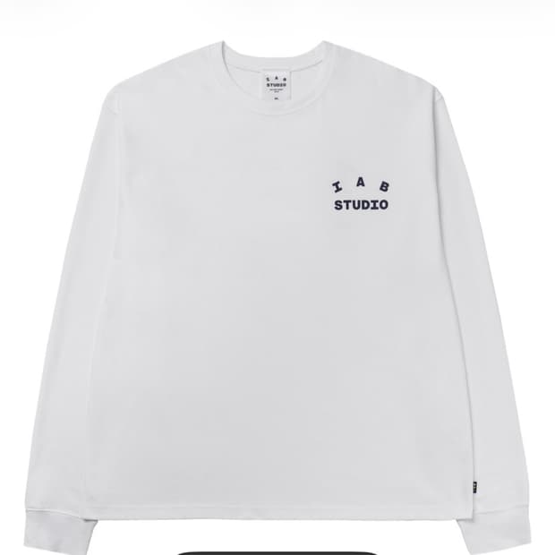아이앱 스튜디오 아이앱 롱슬리브 화이트 s