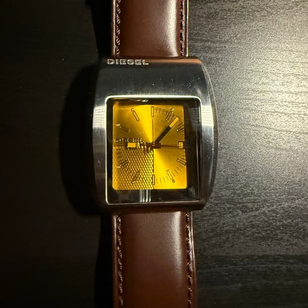 디젤 빈티지 시계