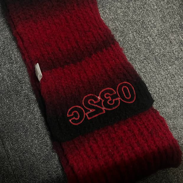 032c Pixel scarf  픽셀 머플러