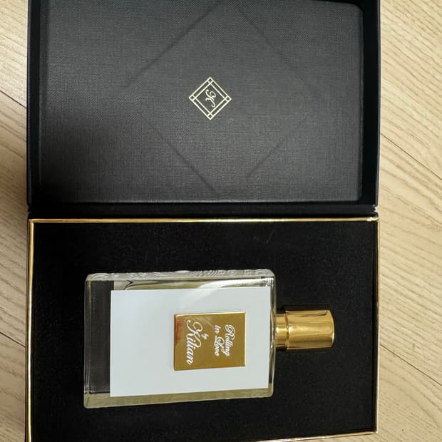 킬리안 향수 롤링인러브 50ml 새상품