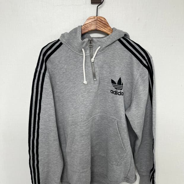 아디다스 파이어버드 빅 로고