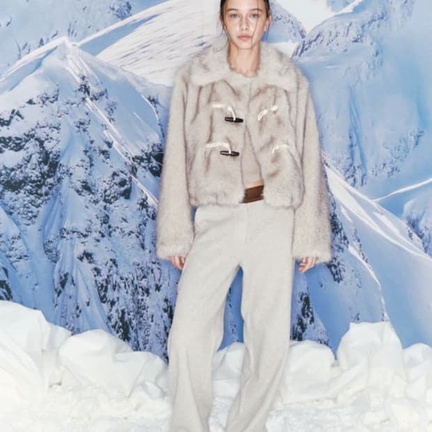 아수라 토글 퍼자켓 애쉬베이지