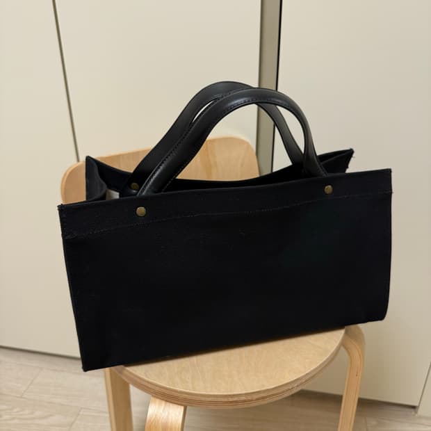 디애퍼처 가방 블랙