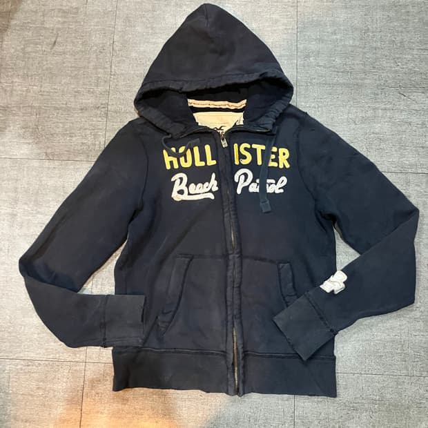 홀리스터 핀터깔y2k 올드스쿨아메카지 시그니처로고 후드집업