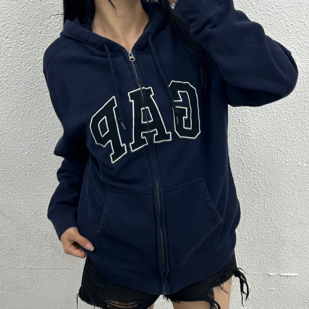갭 센터로고 네이비 후드집업 M