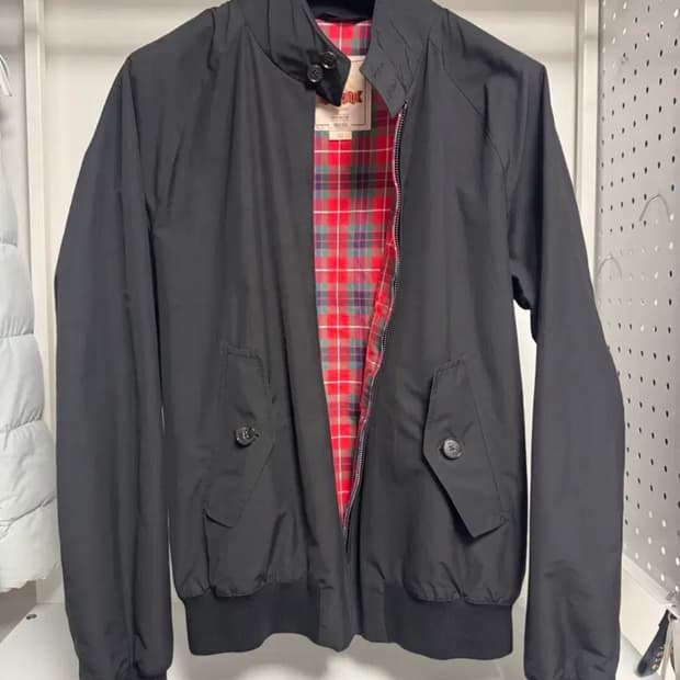 바라쿠타 G9 해링턴자켓 블랙