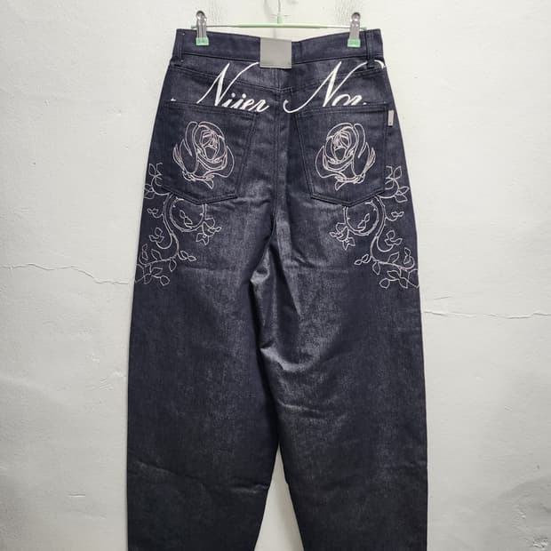 Niier Noir 니어노어 로즈자수 인디고 벌룬핏 데님