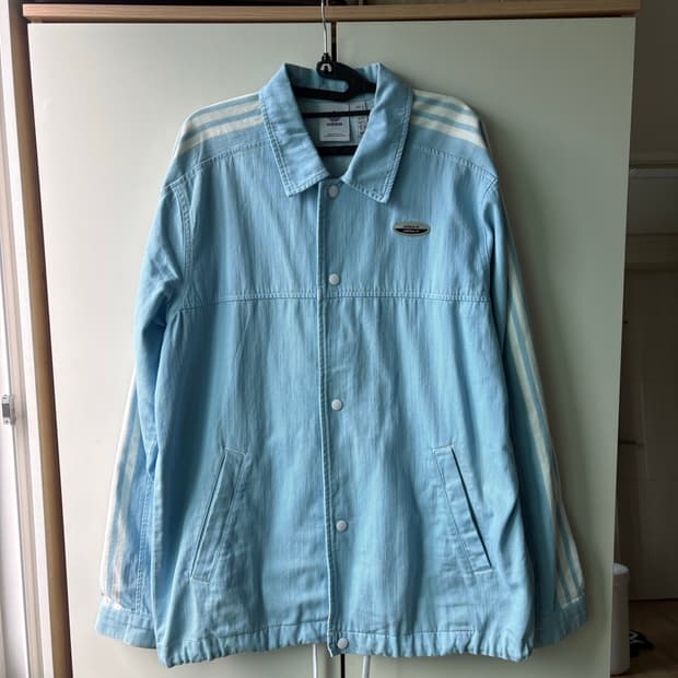 아디다스 데님 트랙 자켓 소라