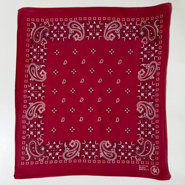 80-90s 레드 페이즐리 반다나