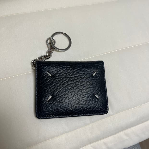 마르지엘라 포스티치 카드지갑 