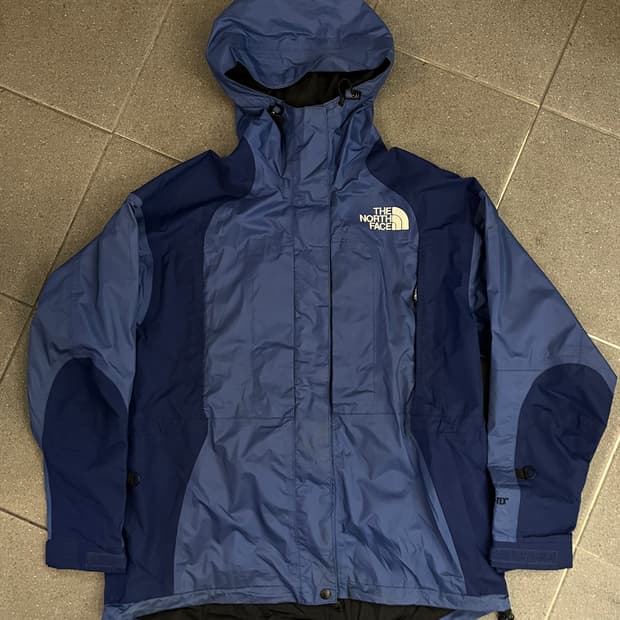 노스페이스 윈드 브레이커