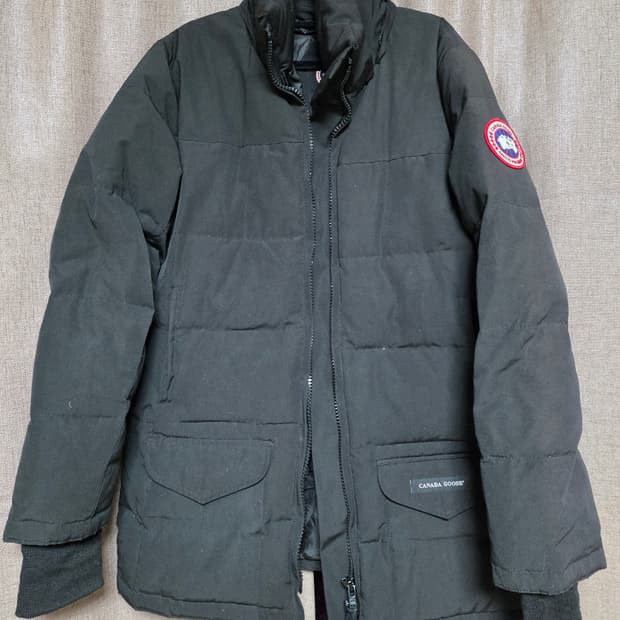 캐나다구스패딩 S