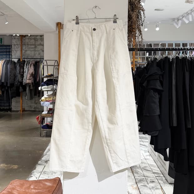 노이어 화이트 와이드팬츠