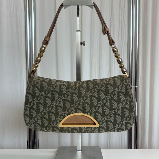 디올 오블리크 카키 마리스 숄더백