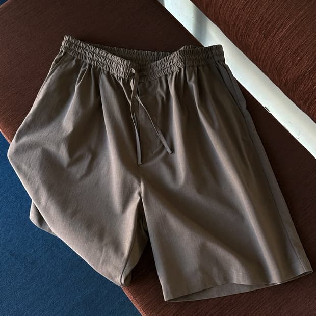 Light poly banded easy shorts