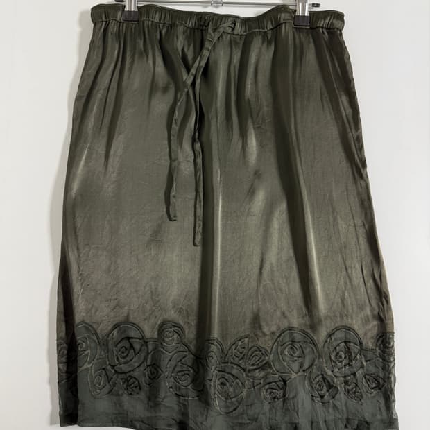 빈티지 실크 비스코스 소재 미디스커트 다크카키 르네상스 페어리