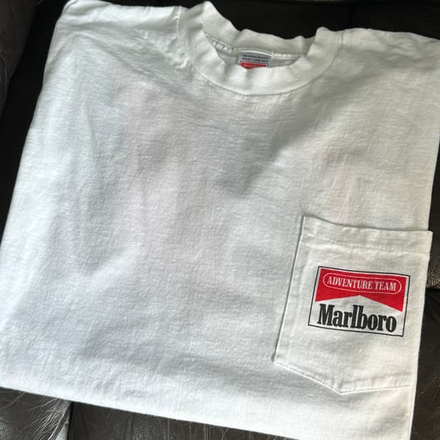 90s OG Marlboro pocket t shirt
