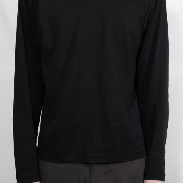 (1) les Pin long sleeve (Black)