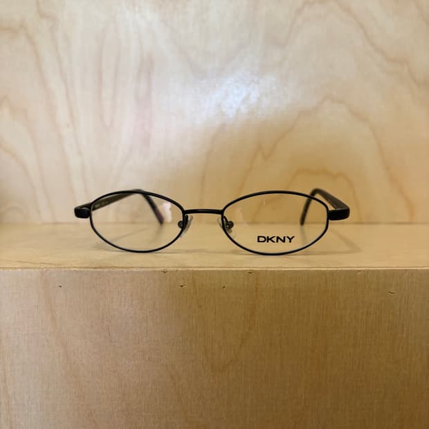 [DKNY] MADE IN ITALY 블랙 타원형 안경테