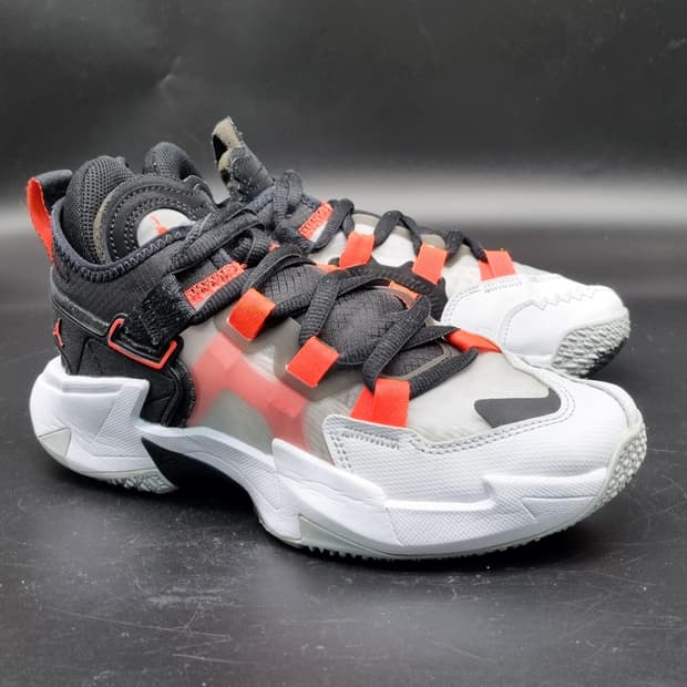 나이키 조던 와이낫제로 농구화235