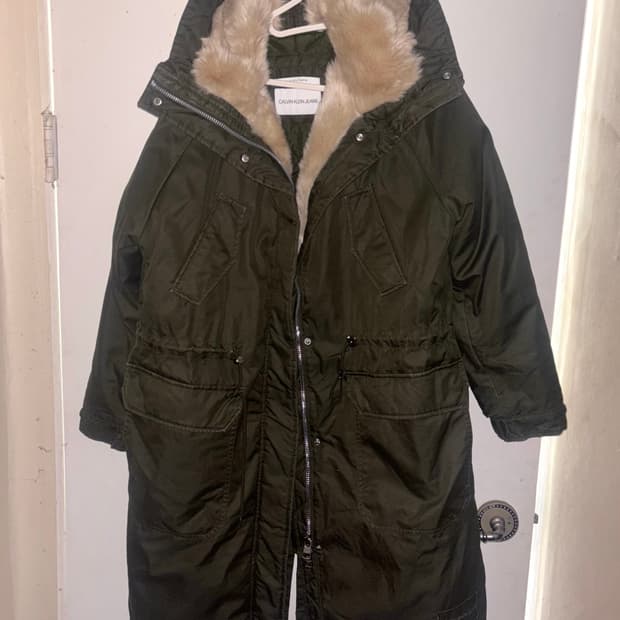 캘빈클라인 진스 피쉬테일 퍼 야상 파카