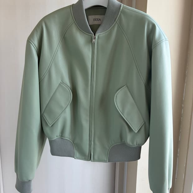 레더 크롭 자켓