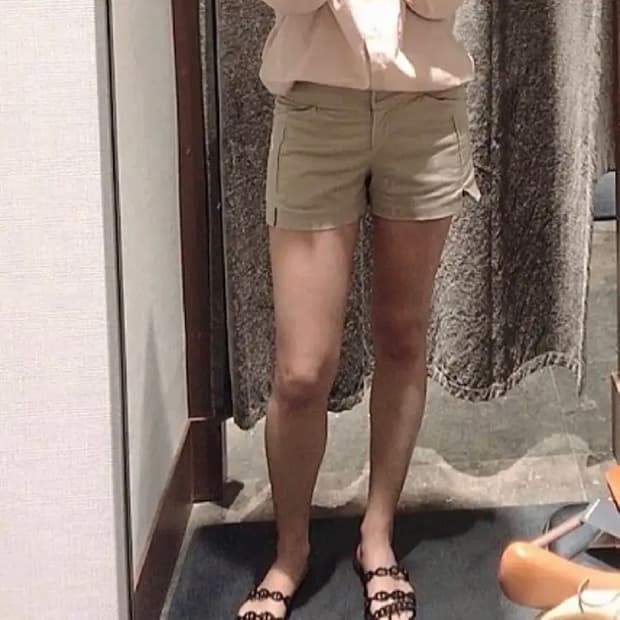 띠어리베이지반바지