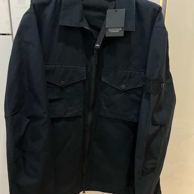 25fw 스톤아일랜드 고스트피스 자켓 2xl (새상품급,한정판)
