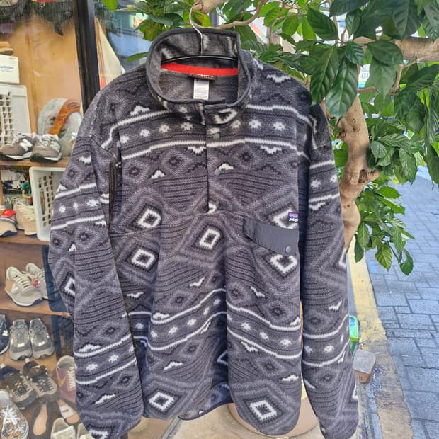 Z-250 파타고니아 신칠라 아즈텍 네이티브 