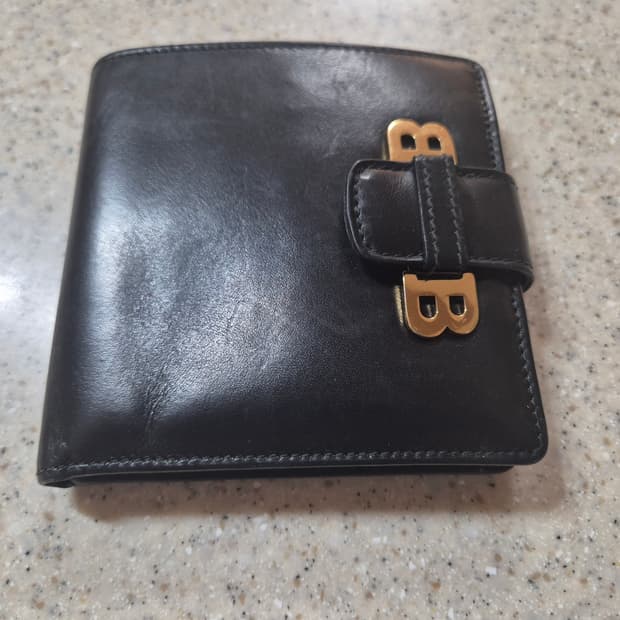 발리 가죽 지갑