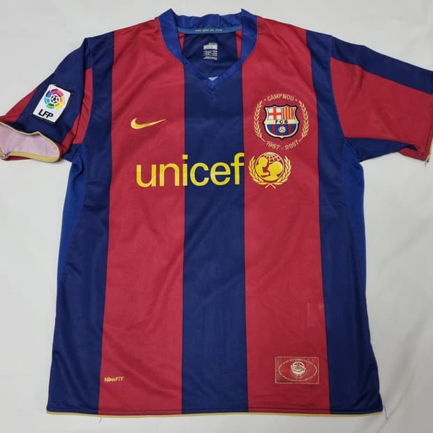 FC 바르셀로나 홈 메시 유니폼 팝니다 