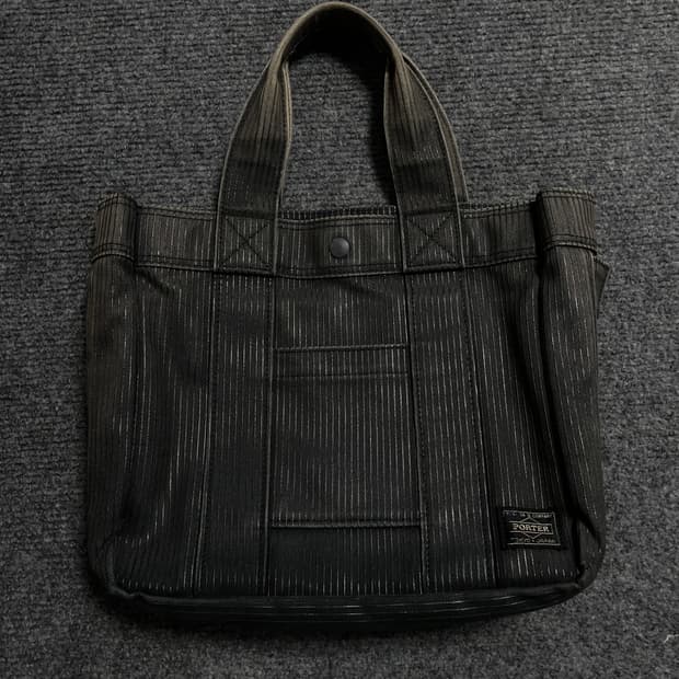 포터 드로잉 블랙 스트라이프 토트백