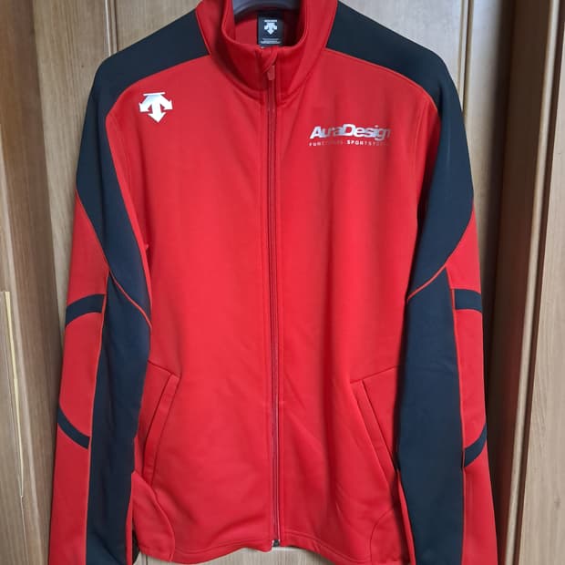 데상트 트랙자켓 남성95