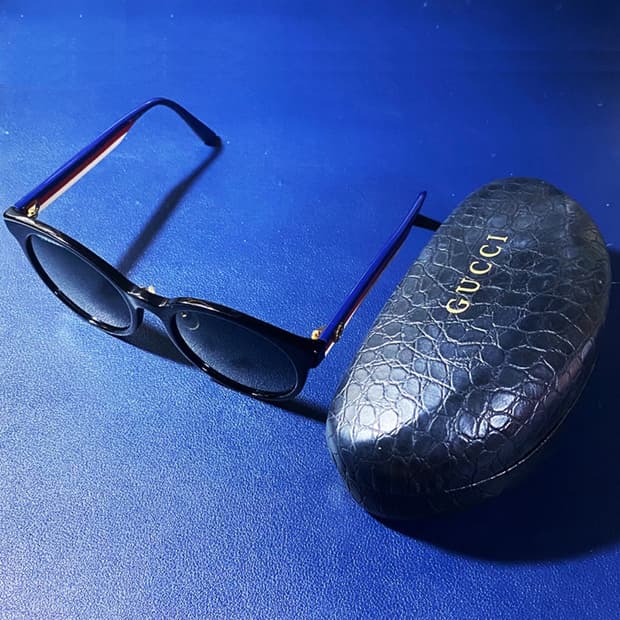 [정품] GUCCI 구찌 삼선템플 로고플레이트 선글라스