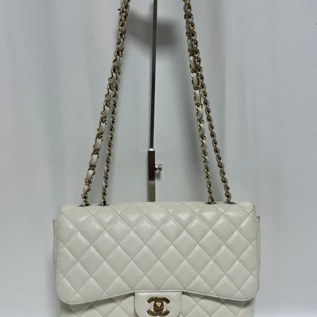 샤넬 클래식 라지 캐비어 화이트 
